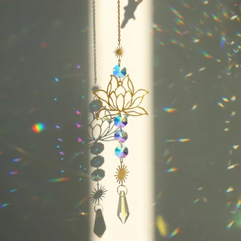 Lotus Sun Catcher Chakra Висящи кристали Rainbow Suncatcher Charm Витражи Призма Слънце Catchers Прозорец Градина Начало Декор