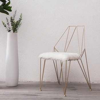 Nordic Simple Dining Chair Creative Diamond-shaped Golden Wrought Iron Geometric Hollow Makeup Chair Designer Meeting Кефалония