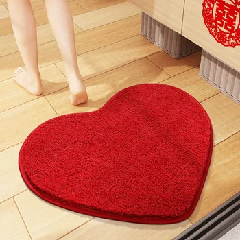 Червено сърце форма плюшен килим миещи се без хлъзгане баня мат меки подови постелки за вана Свети Валентин ден декор Консумативи за дома